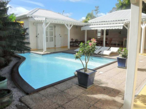 Villa accueillante à Saint-François, piscine privée 120 m²